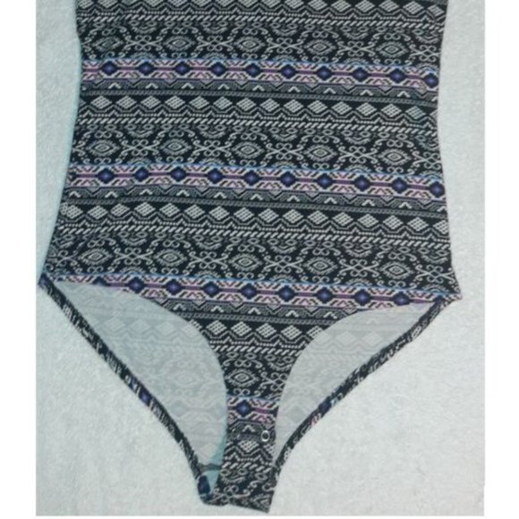 One piece swimming suit by Forever 21/ size 2X - Picture 12 of 12